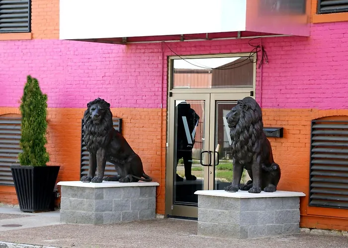 Vu Guesthouse Louisville